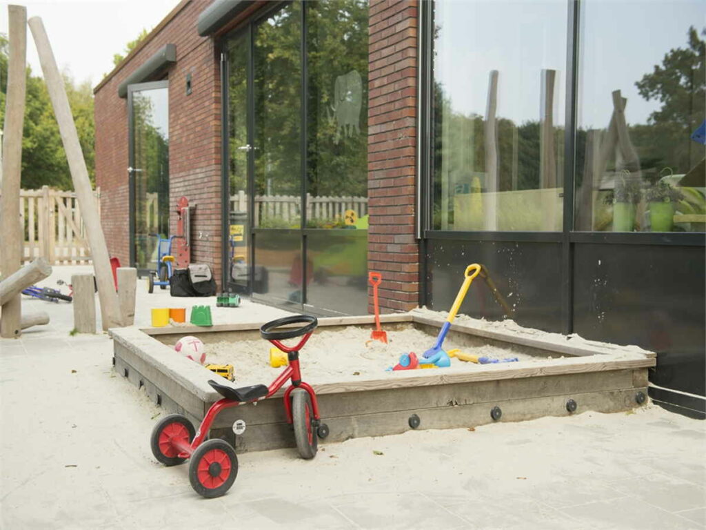 Zandbak Zandbak bij kinderopvang