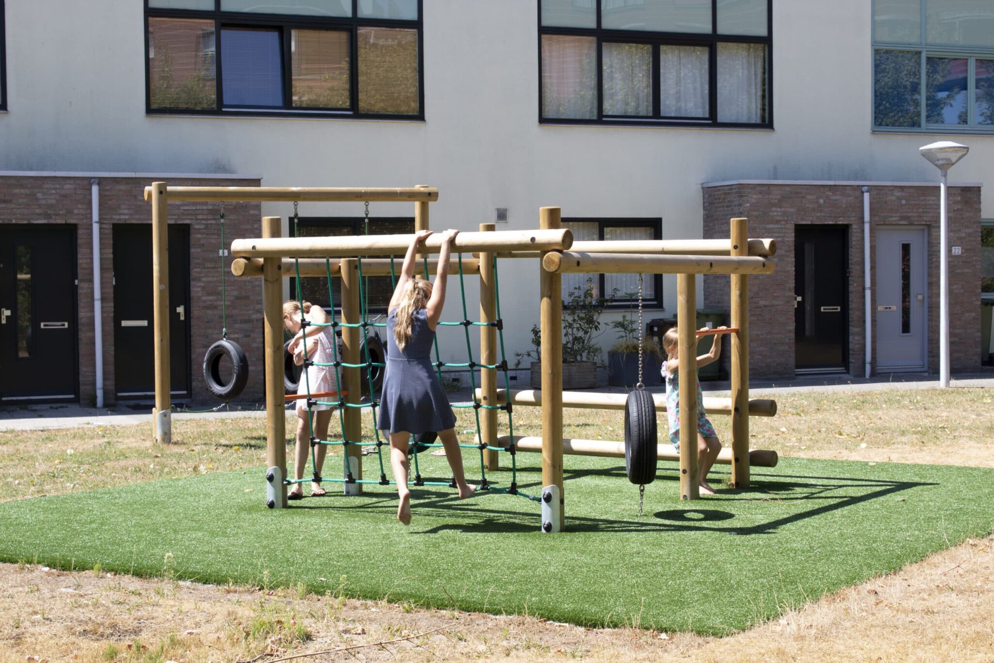 Houten vierkanten speeltoestel